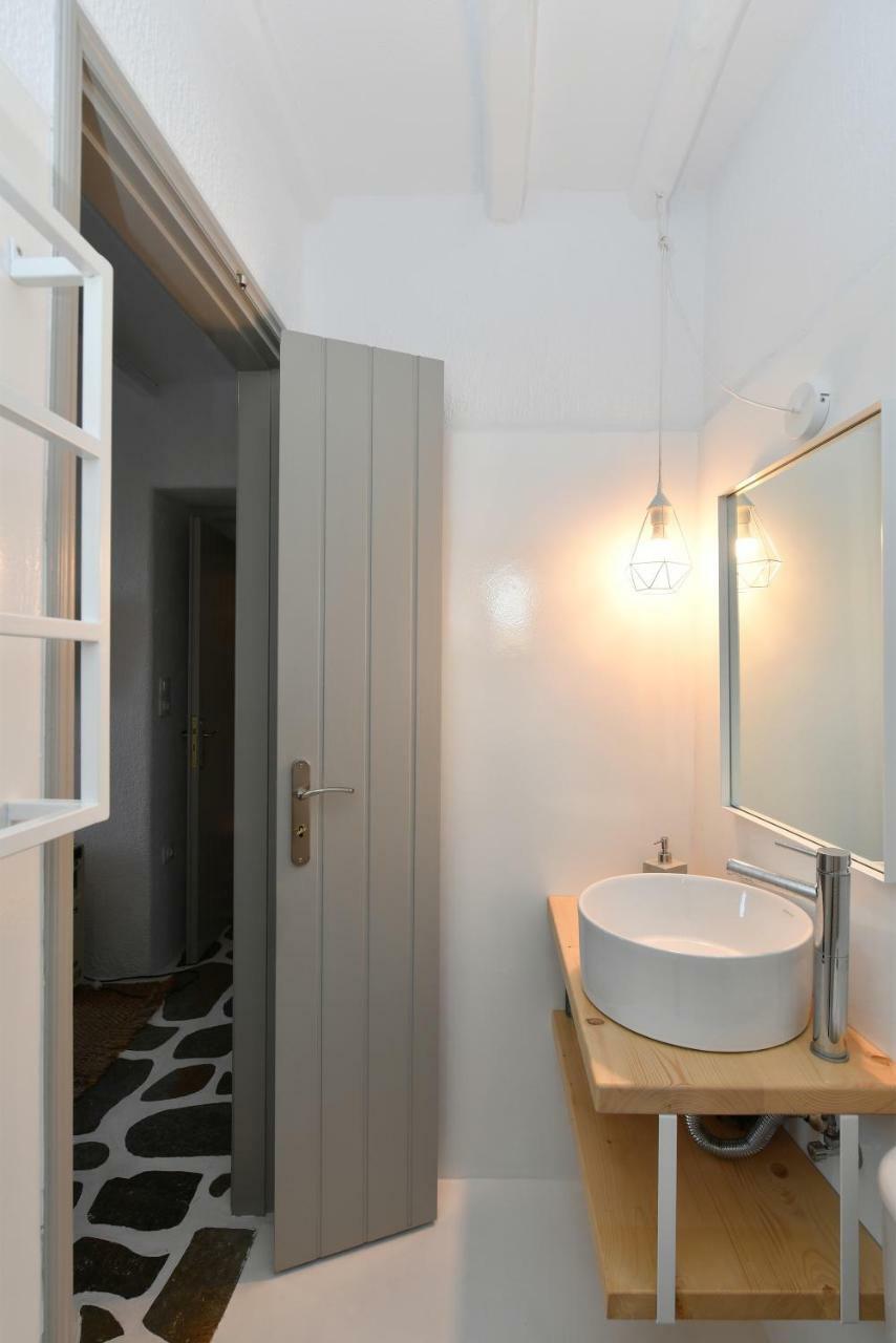 Santa Flora 3 Bedroom House â Parikiaâs Edge Páros Exteriör bild